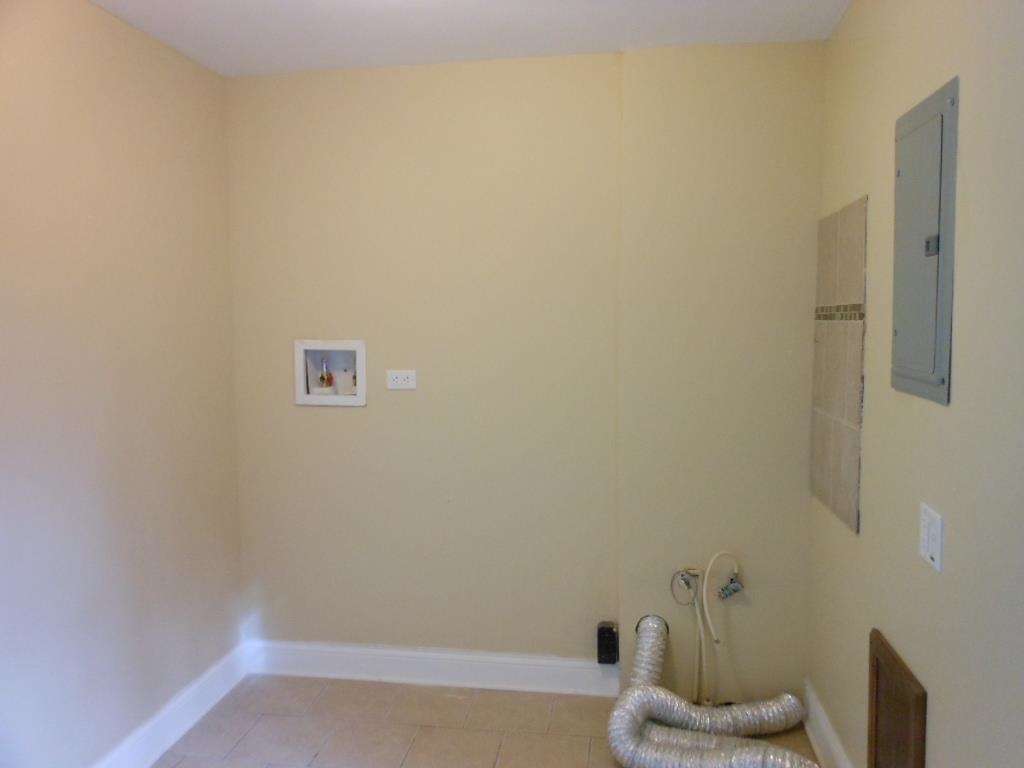 913 Mcpherson St, Elkhart, IN 46514 photo 10