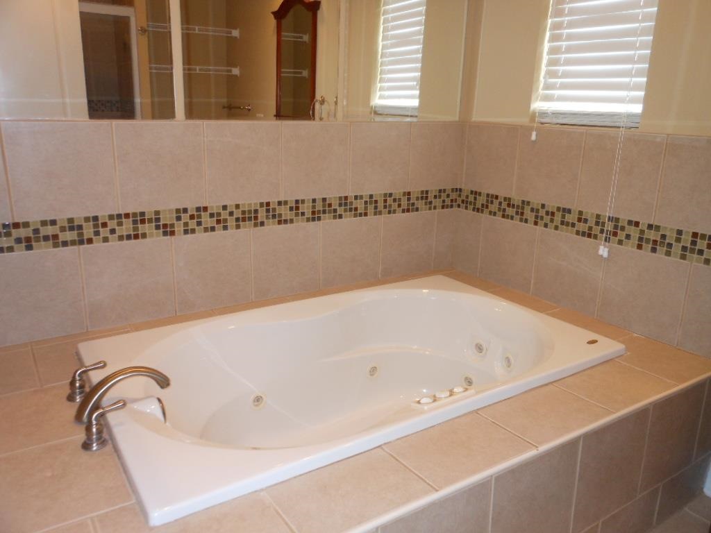 913 Mcpherson St, Elkhart, IN 46514 photo 19