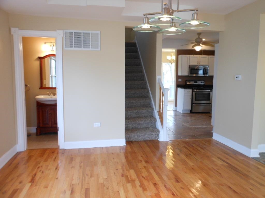 913 Mcpherson St, Elkhart, IN 46514 photo 4