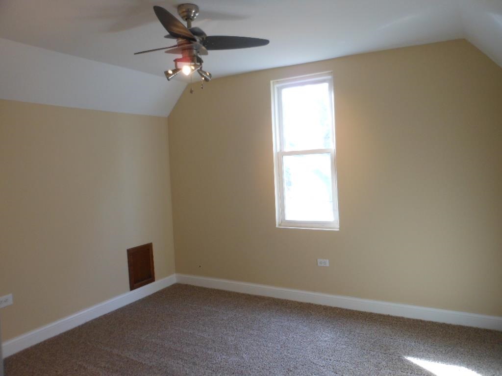 913 Mcpherson St, Elkhart, IN 46514 photo 14