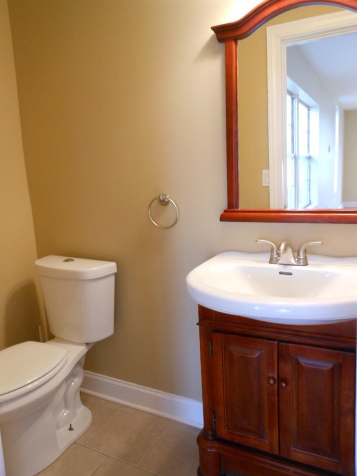 913 Mcpherson St, Elkhart, IN 46514 photo 11