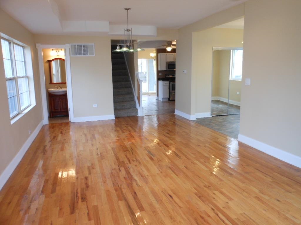 913 Mcpherson St, Elkhart, IN 46514 photo 3