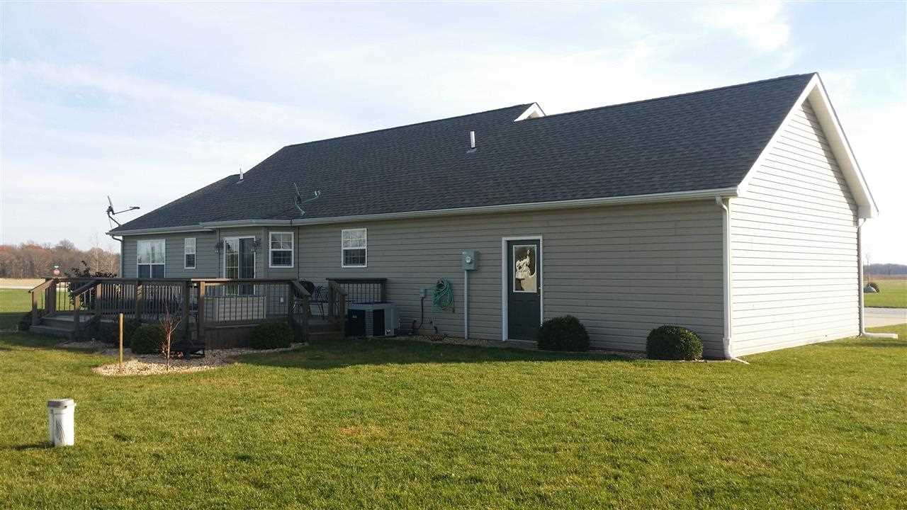 12360 W Deerfield Loop, Delphi, IN 46923 photo 2