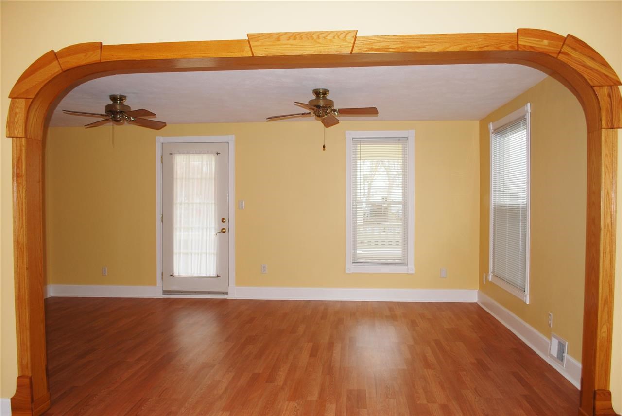 201 Towle Ave, Mishawaka, IN 46544 photo 9