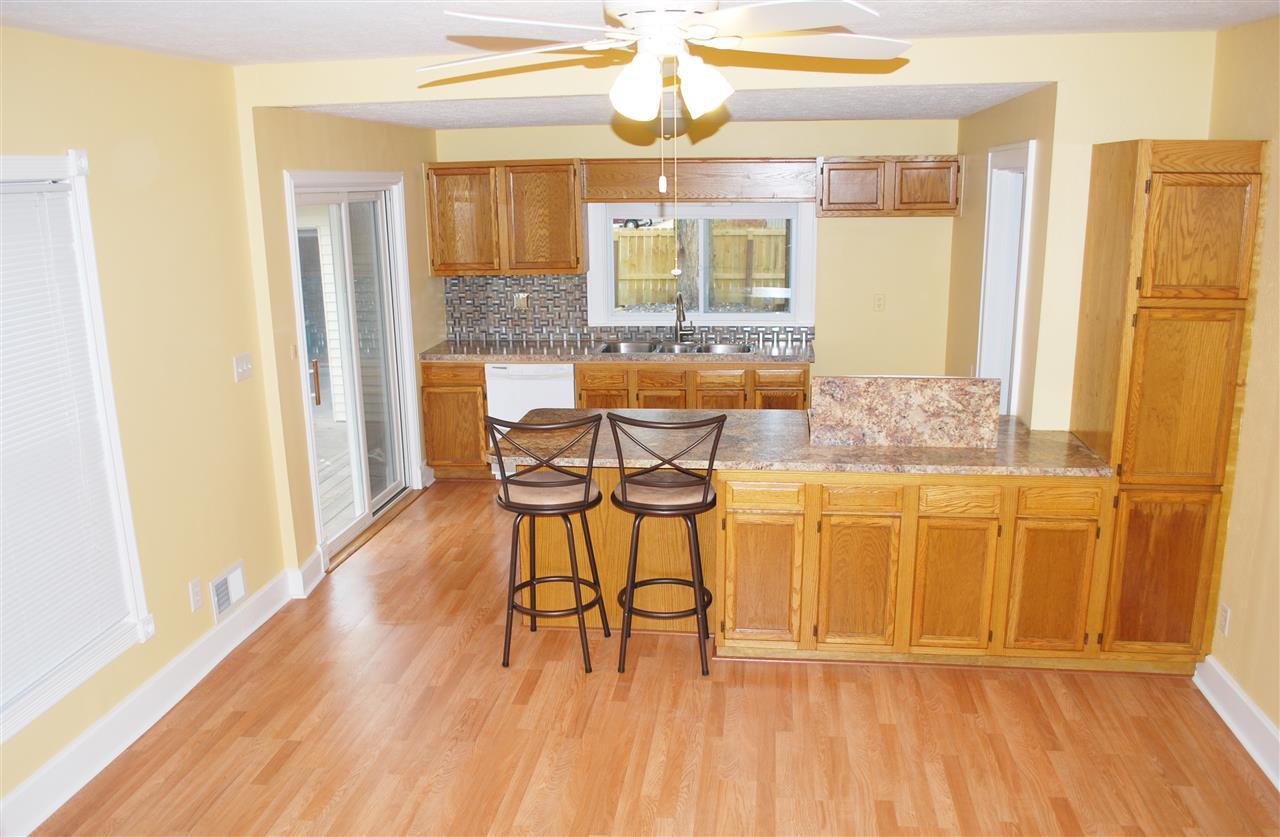 201 Towle Ave, Mishawaka, IN 46544 photo 3