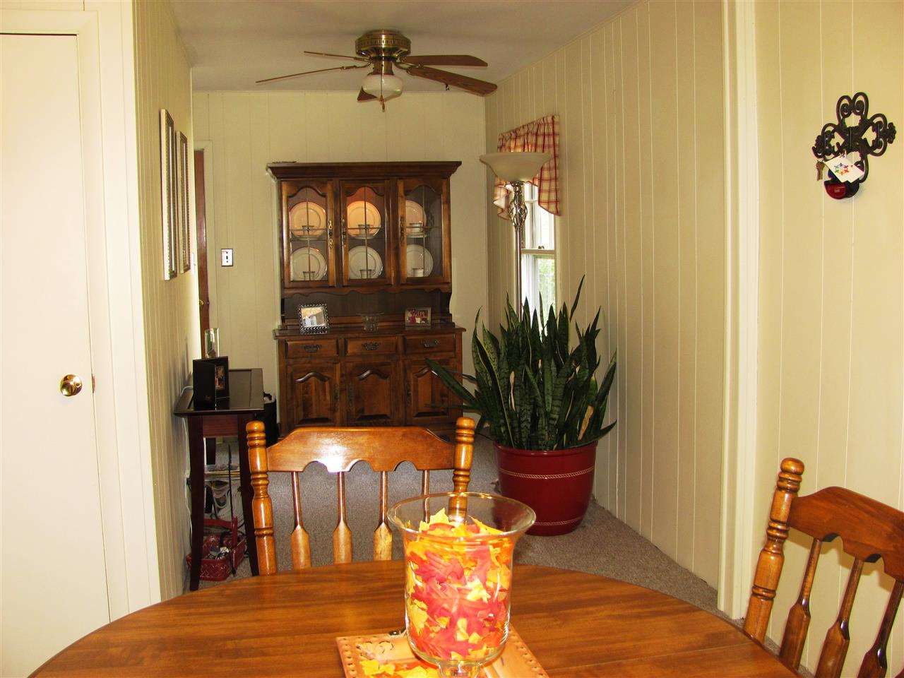 4700 Weaver Rd, Evansville, IN 47711 photo 3