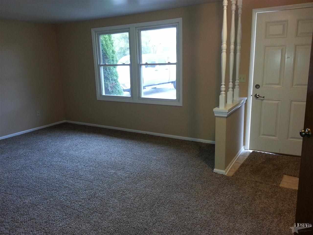 5007 Ridgelane Dr, Fort Wayne, IN 46804 photo 2