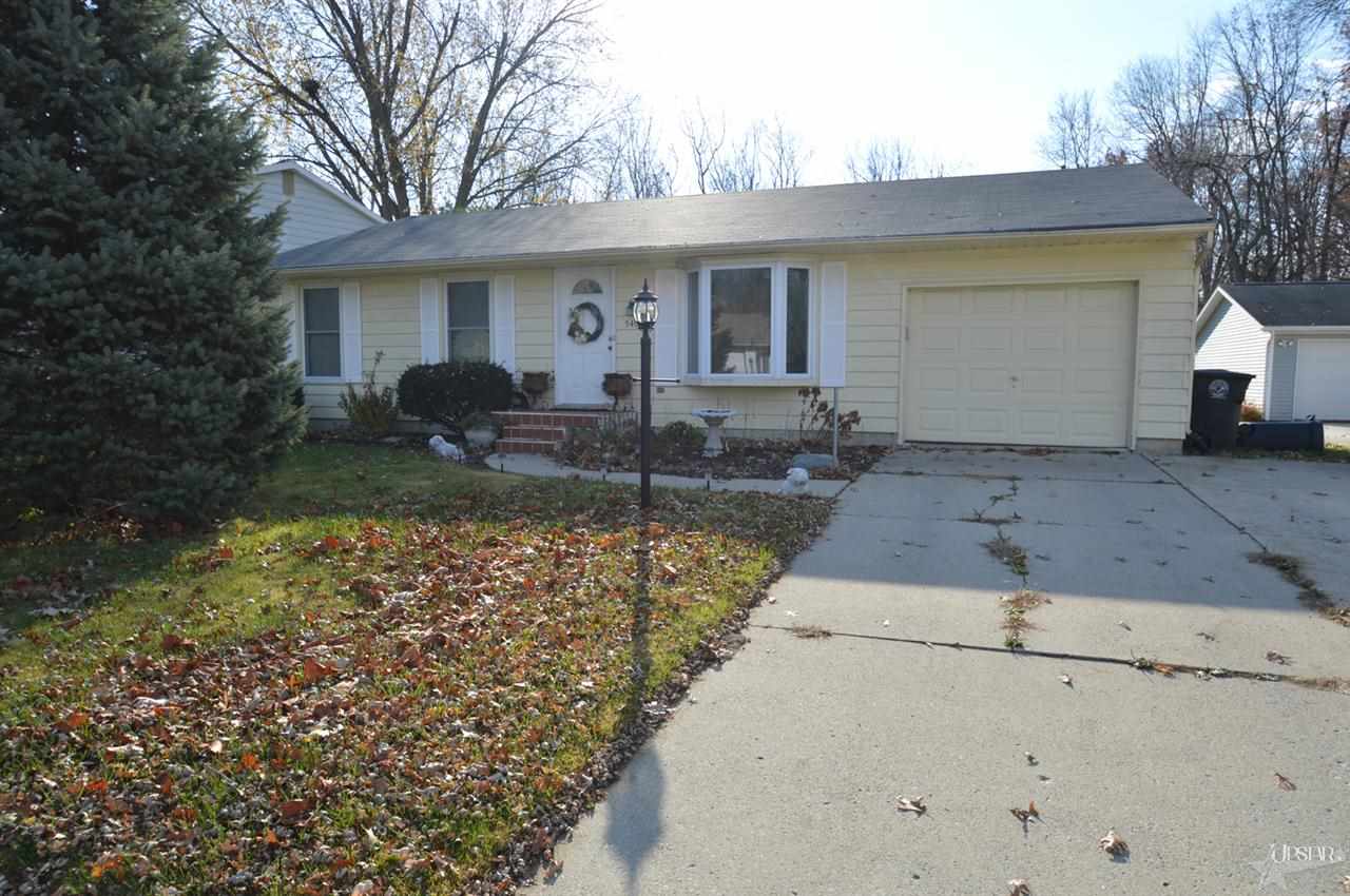 5404 Monarch Dr, Fort Wayne, IN 46815 photo 2