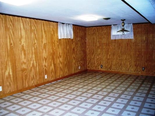 318 E North St, Kendallville, IN 46755 photo 18