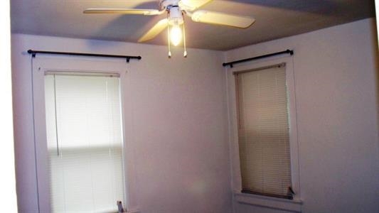 318 E North St, Kendallville, IN 46755 photo 13