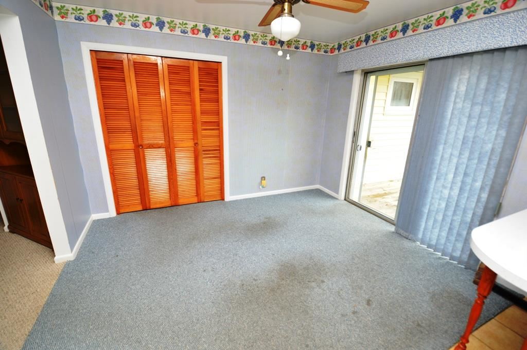 1059 E Boone St, Frankfort, IN 46041 photo 8