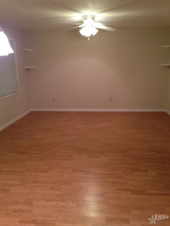 480 Van Vleek, Waterloo, IN 46793 photo 3