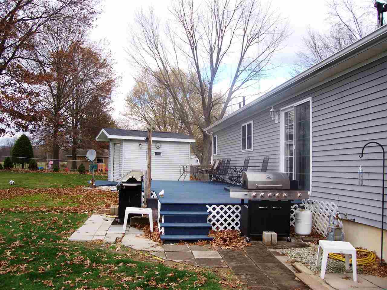 9915 Pine Rd, Plymouth, IN 46563 photo 3