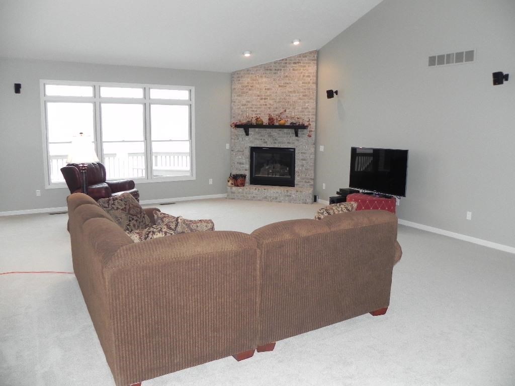 14261 Parkridge Dr, Granger, IN 46530 photo 7