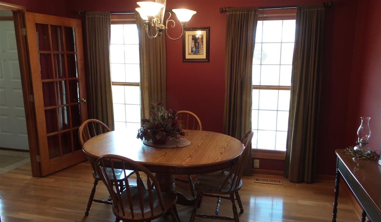 4282 S Ridge Ln, Washington, IN 47501 photo 11