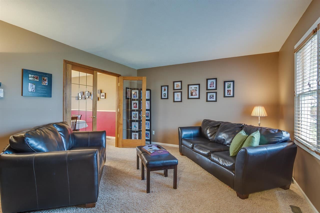 52123 Eagle Chase Dr, Granger, IN 46530 photo 4