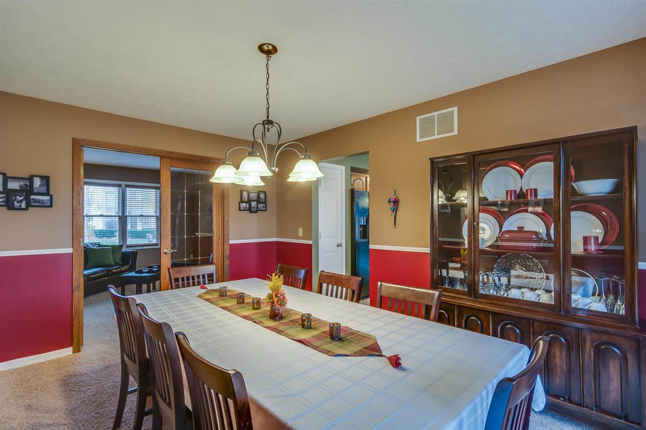 52123 Eagle Chase Dr, Granger, IN 46530 photo 5