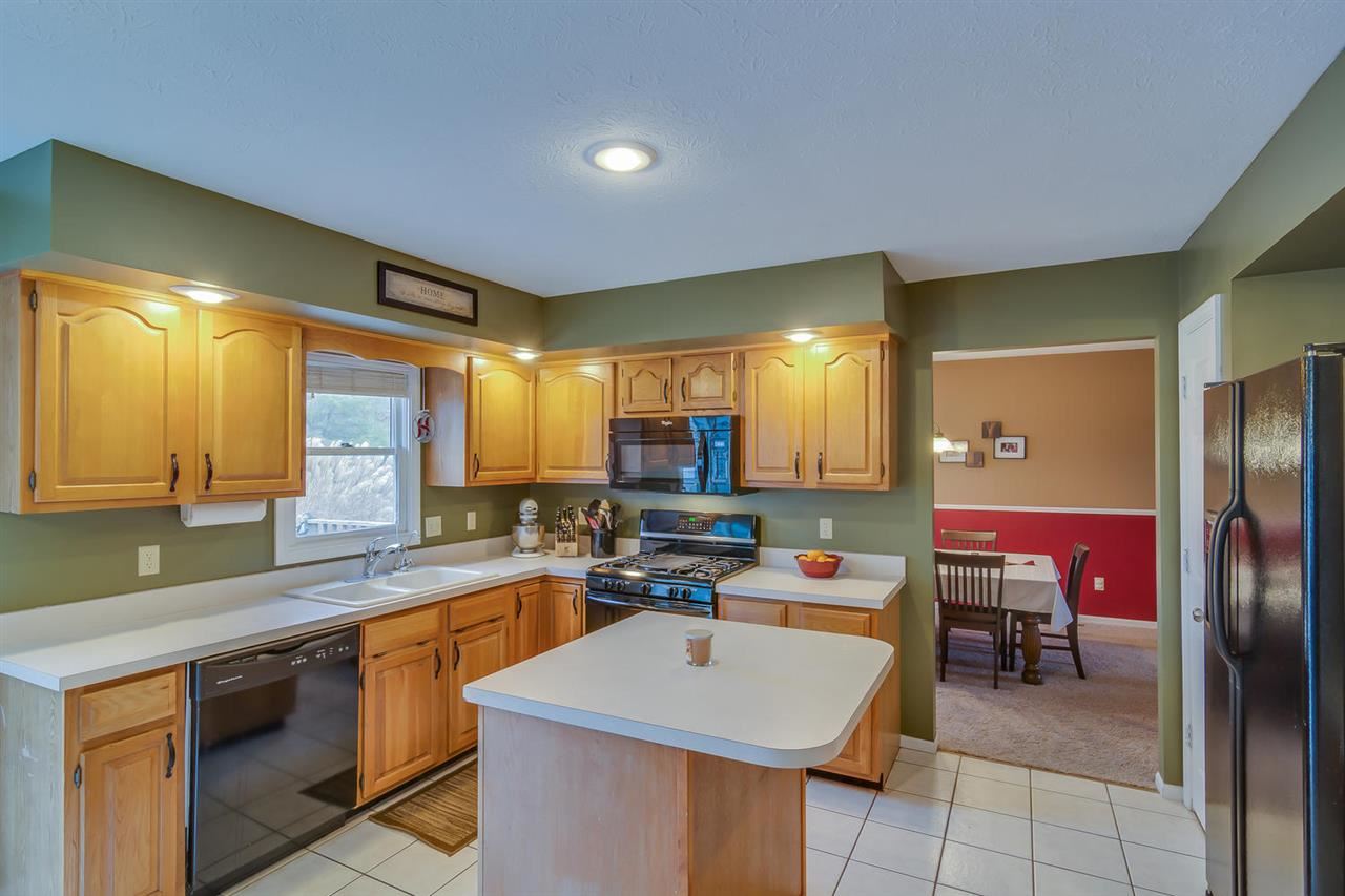 52123 Eagle Chase Dr, Granger, IN 46530 photo 8