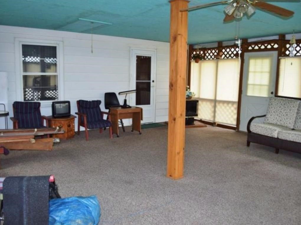 8900 Winery Rd, Wadesville, IN 47638 photo 15
