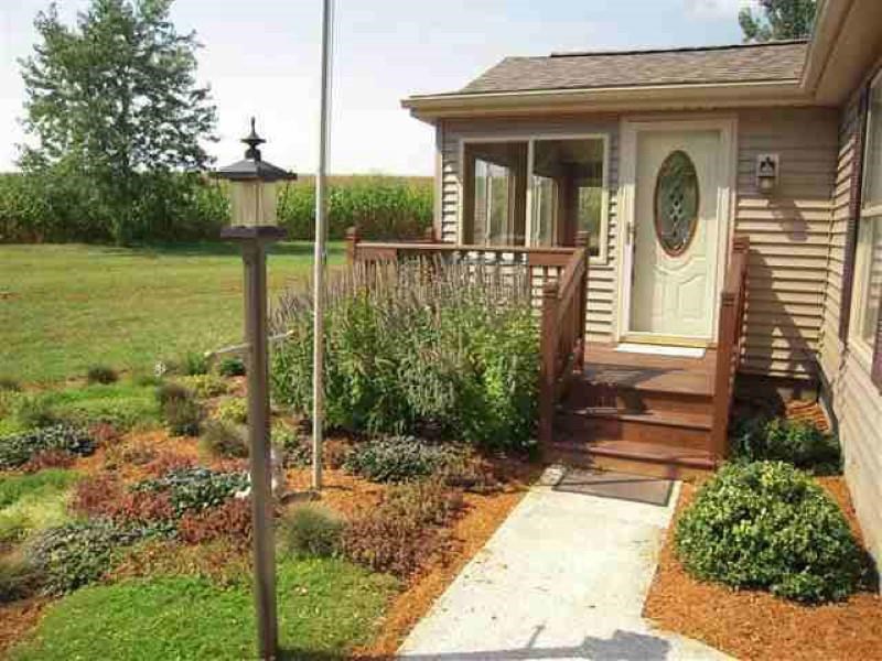 3785 W Sr 218, Delphi, IN 46923 photo 2