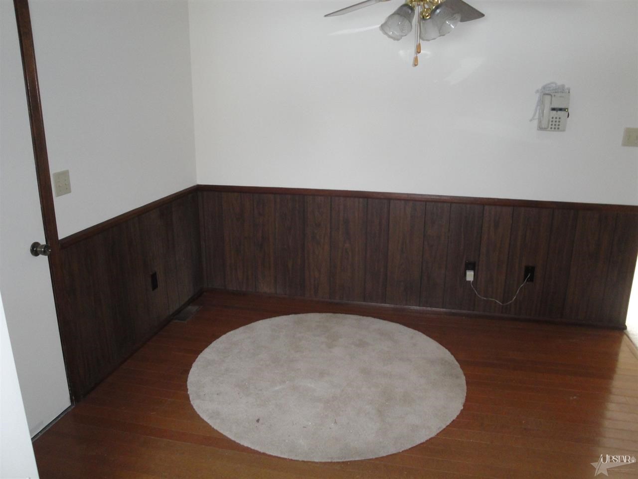 1502 Caribou Dr, Fort Wayne, IN 46804 photo 4