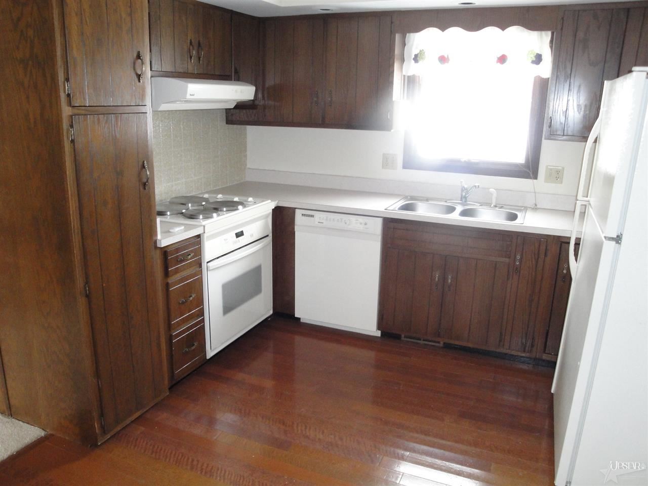 1502 Caribou Dr, Fort Wayne, IN 46804 photo 5