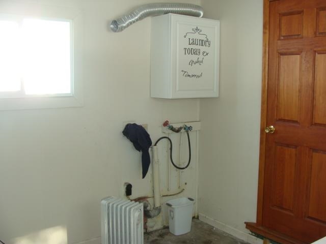 203 S Willow St, Flora, IN 46929 photo 6