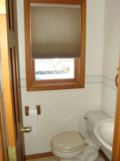 203 S Willow St, Flora, IN 46929 photo 15