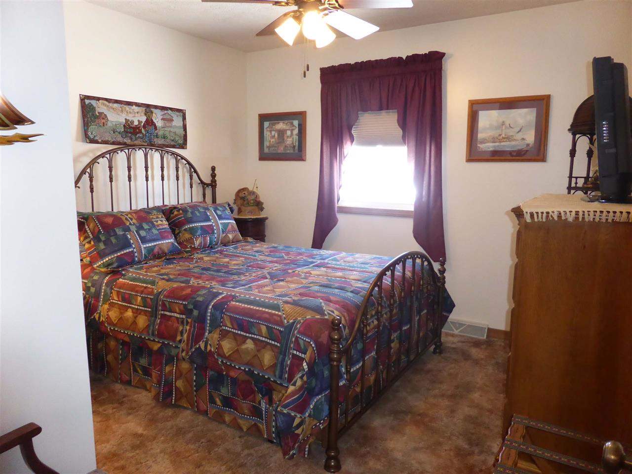 2425 Willow Ln, Ferdinand, IN 47532 photo 7
