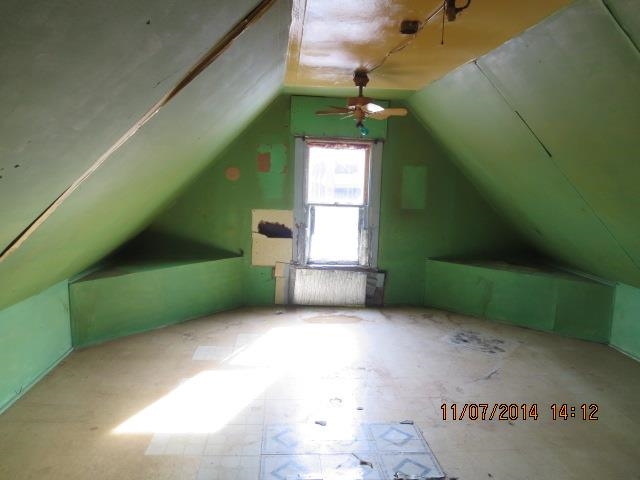 317 W Columbia St, Evansville, IN 47710 photo 8