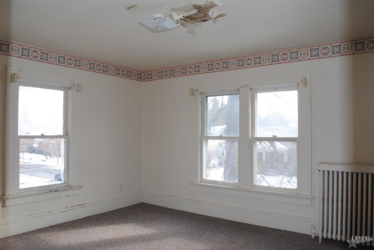 1018 Kinnaird Ave, Fort Wayne, IN 46807 photo 19