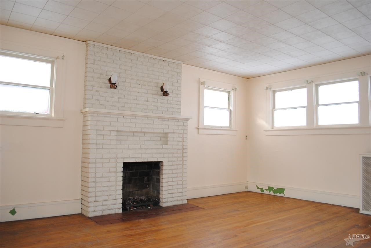 1018 Kinnaird Ave, Fort Wayne, IN 46807 photo 5