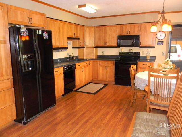 7771 E 1000 N, Kendallville, IN 46755 photo 7