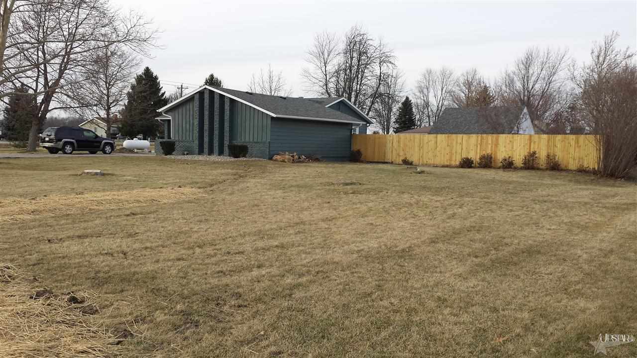 7222 Carroll Rd, Fort Wayne, IN 46818 photo 1