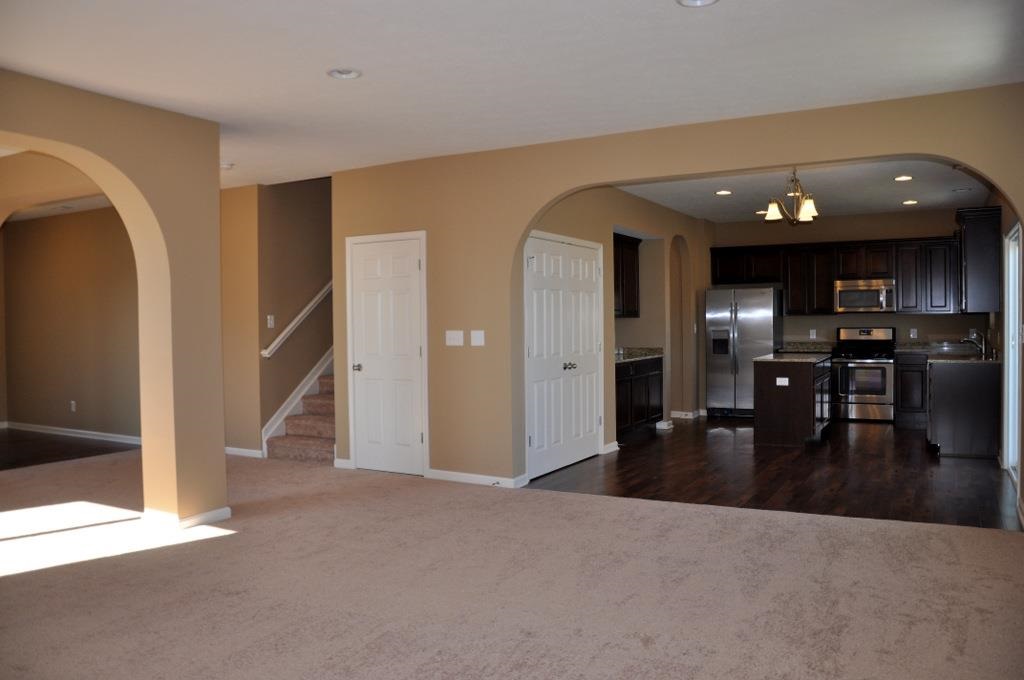 5354 W Stonewood Dr, Bloomington, IN 47403 photo 4
