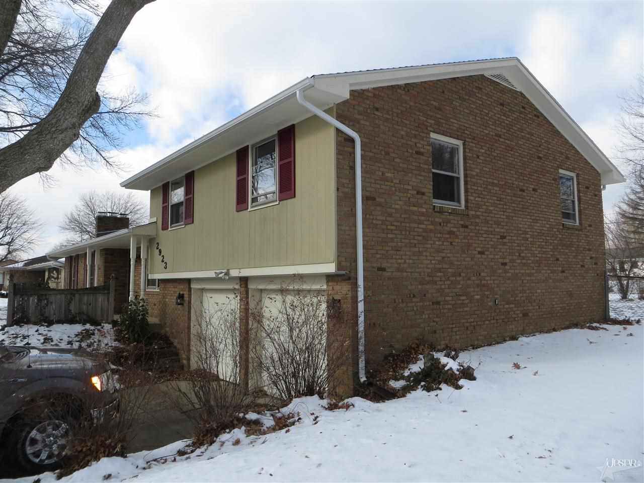 2923 Stardale Dr, Fort Wayne, IN 46816 photo 20