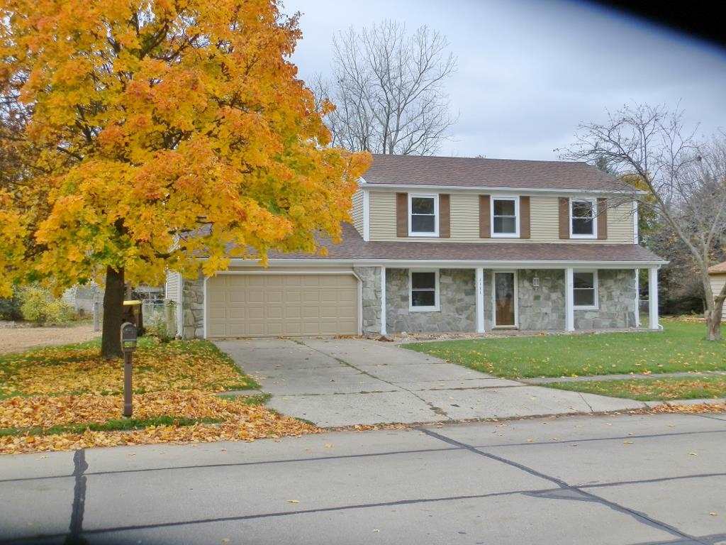 1111 Allison Blvd, Auburn, IN 46706 photo 2