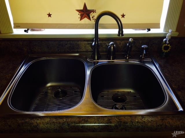 306 W Roe St, Ossian, IN 46777 photo 21