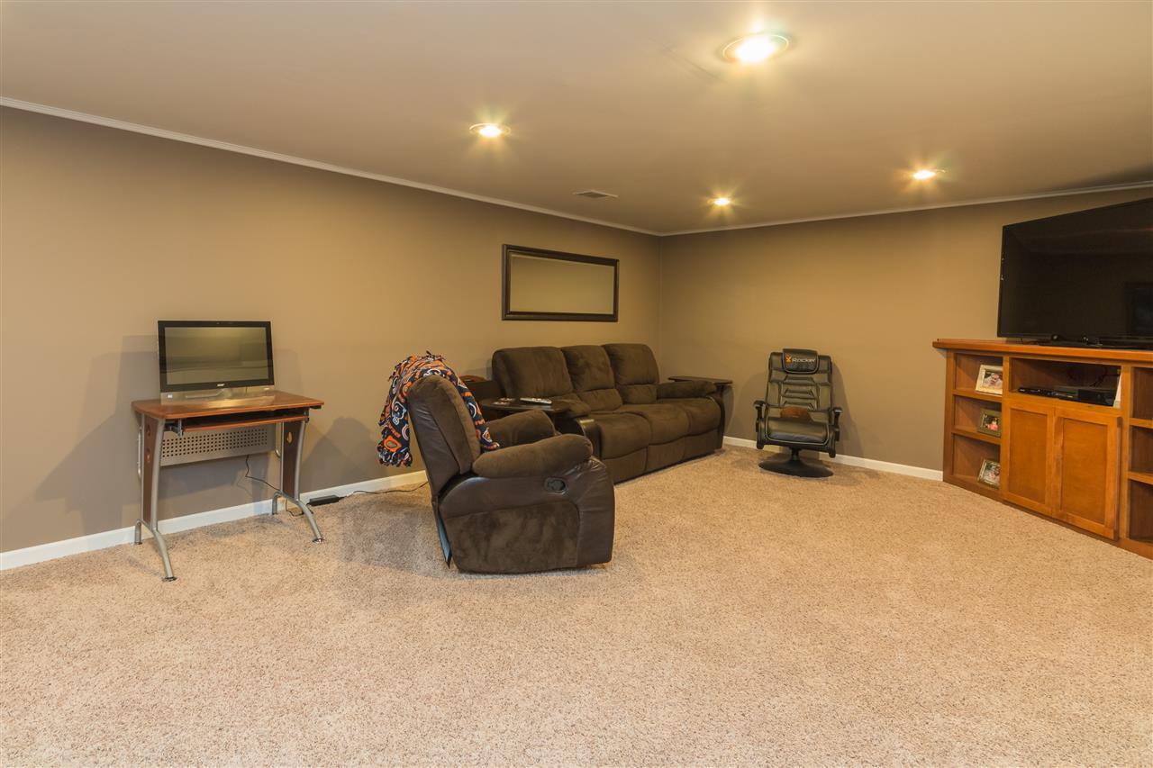 1539 N Bay Dr, Elkhart, IN 46514 photo 28
