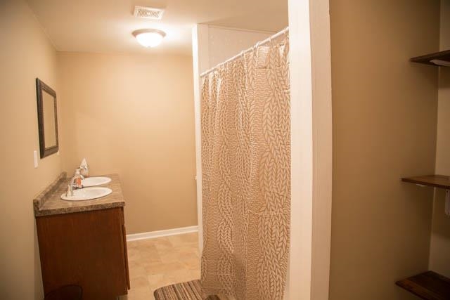 945 W Division Rd, Huntington, IN 46750 photo 11