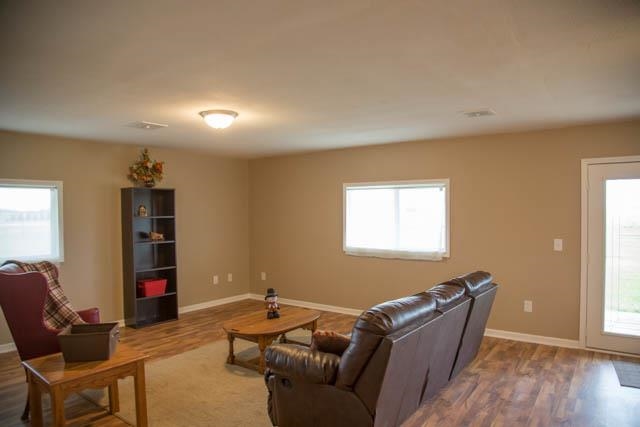 945 W Division Rd, Huntington, IN 46750 photo 5