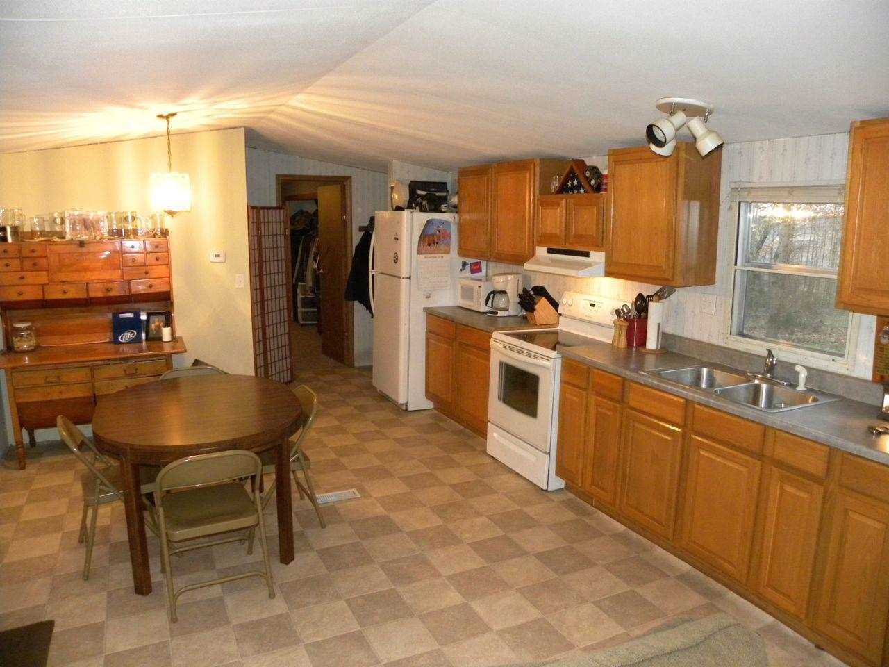 10072 S State Road 61, Oakland City, IN 47660 photo 5