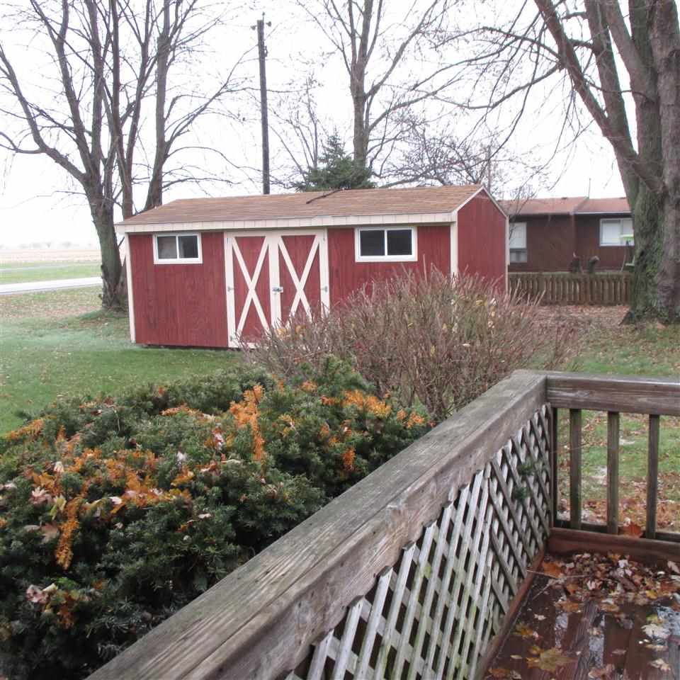 527 N Pine St, Monon, IN 47959 photo 9