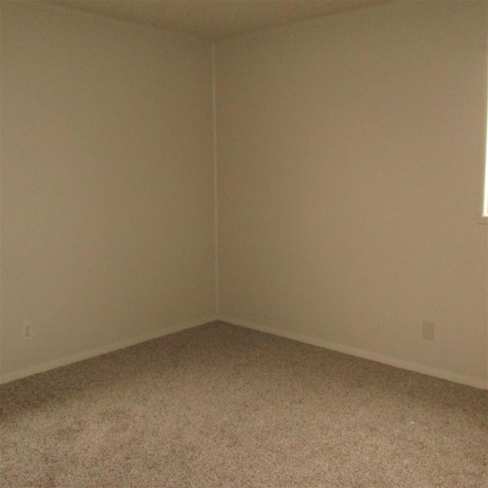 527 N Pine St, Monon, IN 47959 photo 14