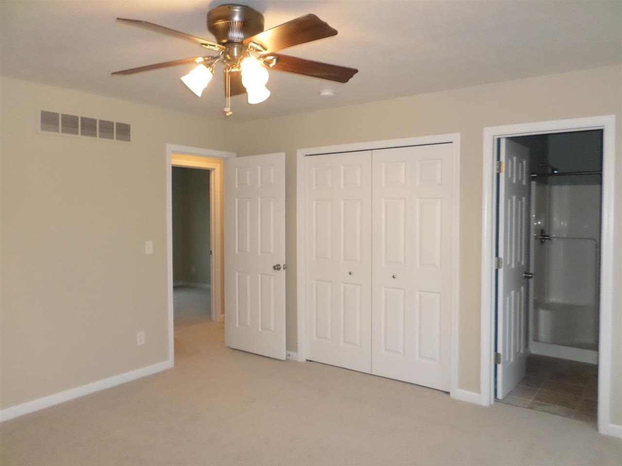 30749 Swede Dr, Elkhart, IN 46516 photo 14