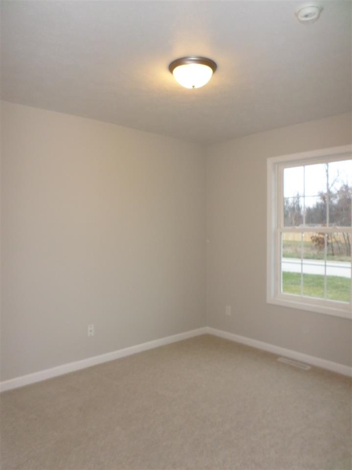 30749 Swede Dr, Elkhart, IN 46516 photo 11