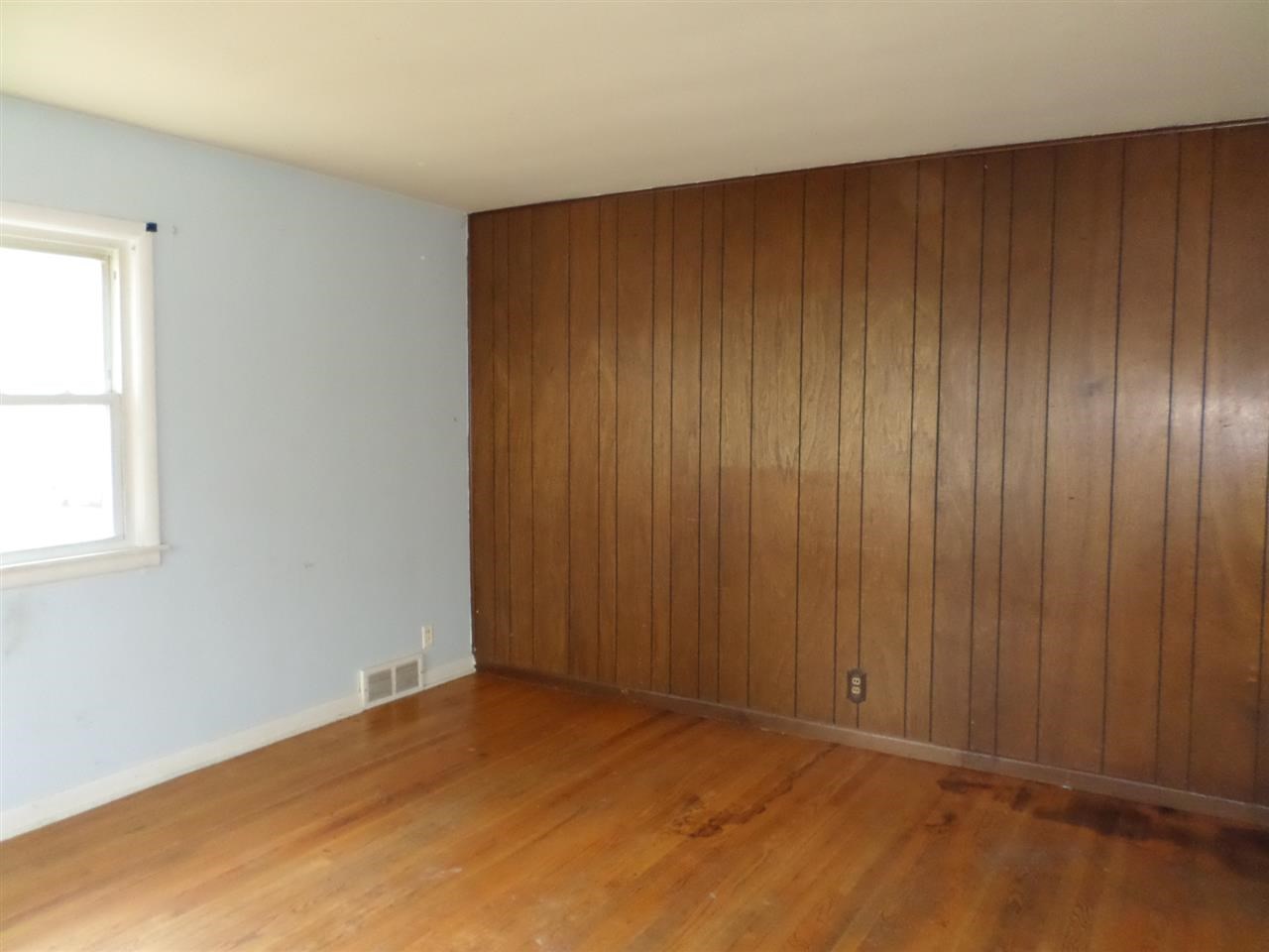 55313 Grandview Ave, South Bend, IN 46628 photo 3