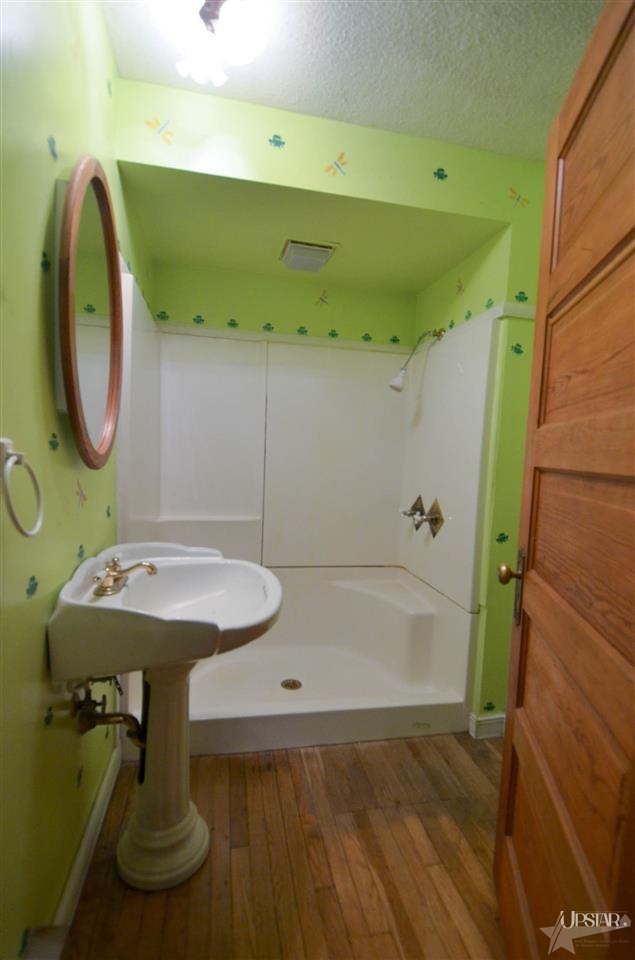 415 N Main St, Churubusco, IN 46723 photo 15