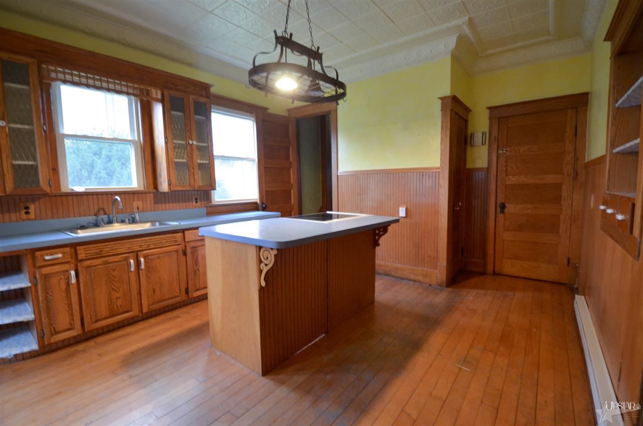 415 N Main St, Churubusco, IN 46723 photo 11