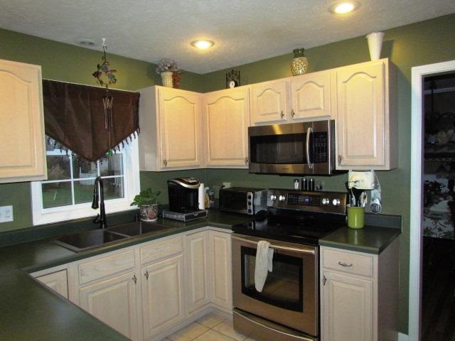 626 Imperial Dr, Evansville, IN 47711 photo 7
